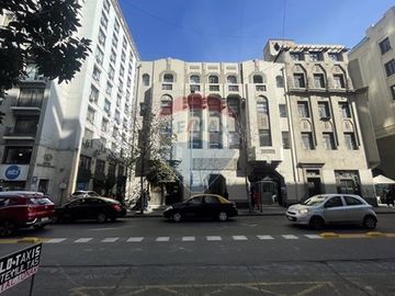Edificio en el Corazón de Santiago Centro