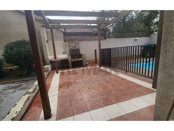 Amplio espacio con Terraza Grande