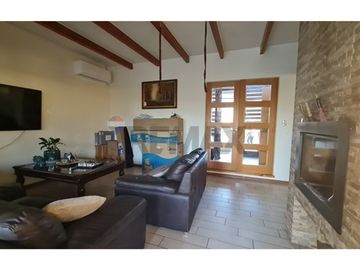 Exclusiva Casa en Cond. La Aparicion Paine