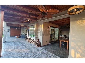Exclusiva Casa en Cond. La Aparicion Paine