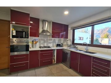 Exclusiva Casa en Cond. La Aparicion Paine