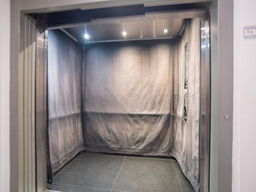 LUMINOSO LOFT CON BALCÓN TERRAZA Y COCHERA PROPIA