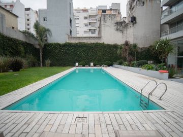 LUMINOSO LOFT CON BALCÓN TERRAZA Y COCHERA PROPIA