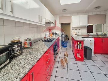 La Mejor Casa, Llegar y Habitar, 4D/3B/2E 303M2