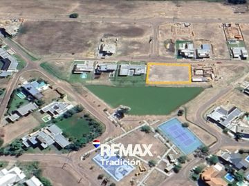 Terreno en Barrio cerrado La California 760 mts2