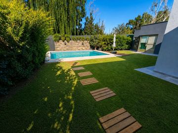 OPORTUNIDAD EN CORTADERAS II CASA PREMIUM