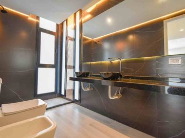 CASA EN VENTA EN TERRALAGOS CON PILETA