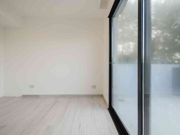 CASA EN VENTA EN TERRALAGOS CON PILETA