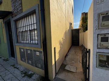 VENTA PH 2 AMBIENTES CON LAVADERO-VILLA DOMINICO