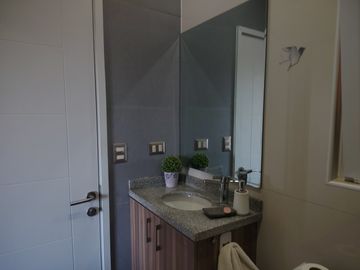 CASA EN VENTA, VALPARAÍSO