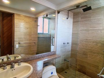 Apartamento en arriendo de 2 hab. en Chico Museo, Bogotá