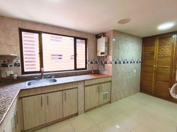 Apartamento en arriendo de 2 hab. en Chico Museo, Bogotá