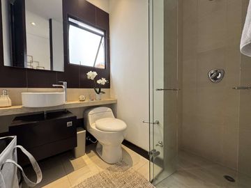 Apartamento en arriendo de 2 hab. en Chicó Norte, Bogotá