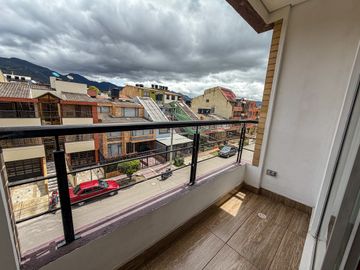 Apartamento en venta de 4 hab. en Algarra III, Zipaquirá