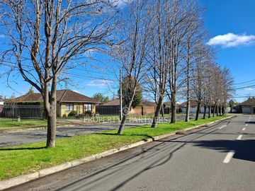 Gran casa en Parque Del Sol