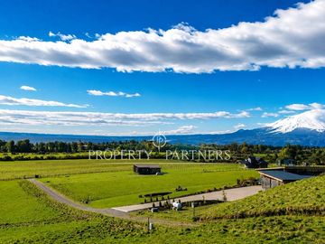 Preciosa parcela con vista al Lago Llanquihue y Volcán Osorno, Puerto Varas