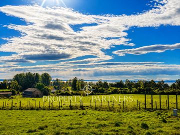 Preciosa parcela con vista al Lago Llanquihue y Volcán Osorno, Puerto Varas