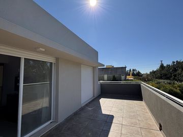 CASA EN VENTA - COUNTRY PALOS VERDES