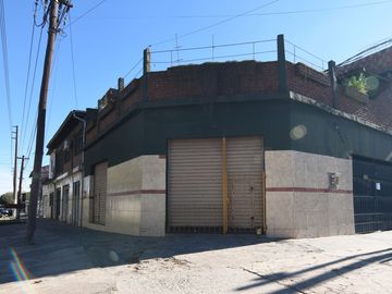 LOCALES + DEPARTAMENTO EN VENTA (PABLO NOGUES)