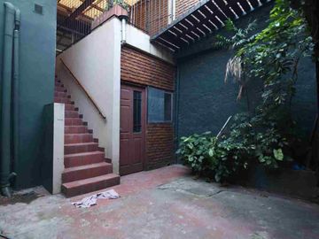 LOCALES + DEPARTAMENTO EN VENTA (PABLO NOGUES)