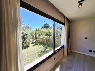 VENTA CASA 5 AMBIENTES  A ESTRENAR  COLINA ALEGRE