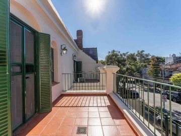 VENTA CASA 7 AMB JARDÍN PILETA OLIVOS, LA LUCILA