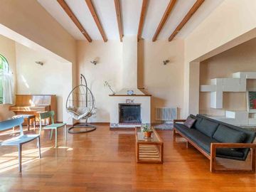 VENTA CASA 7 AMB JARDÍN PILETA OLIVOS, LA LUCILA