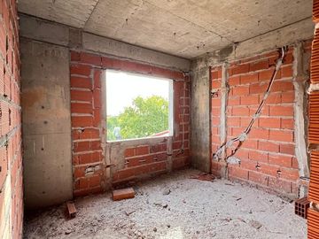 DEPTO 2 AMB. EN VENTA-ENTREGA APROX. MARZO 2027