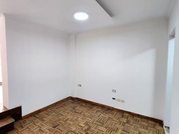 VENTA DEPARTAMENTO 1/2AMBIENTES C/BALCON C/RENTA!!