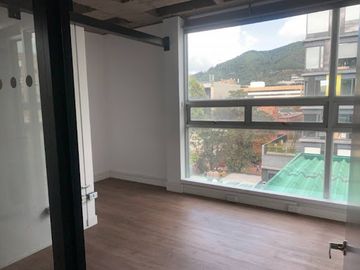 ARRIENDO de OFICINAS en BOGOTA