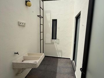 Residencia en Venta en Fraccionamiento Villantigua, San Luis Potosi
