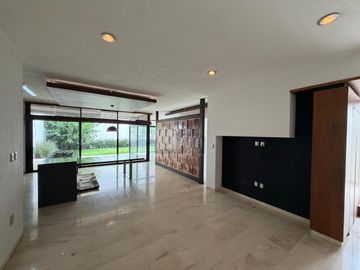 Residencia en Venta en Fraccionamiento Villantigua, San Luis Potosi