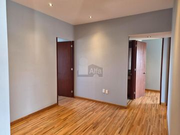 Se renta amplio departamento de 3 recámaras sobre Av. Santa Fe, condominio H2O