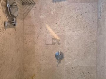 Se renta amplio departamento de 3 recámaras sobre Av. Santa Fe, condominio H2O