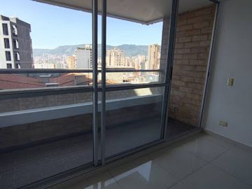 ARRIENDO de APARTAMENTO en SABANETA