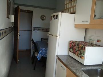 Caballito, Franklin 900, 3 amb, 70m2, u$s 700 + expensas ( Julio 2026= $ 340,000) + servicios