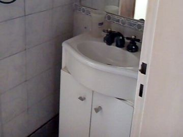 Caballito, Franklin 900, 3 amb, 70m2, u$s 700 + expensas ( Julio 2026= $ 340,000) + servicios
