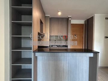Se arrienda departamento en Edificio Urbano Piso 10 Ñuñoa