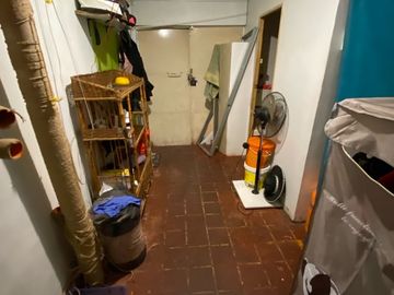 CASA DE 2 PISOS COMERCIAL/ HABITACIONAL/ GALPÓN