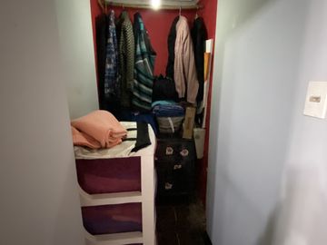 CASA DE 2 PISOS COMERCIAL/ HABITACIONAL/ GALPÓN
