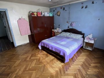 CASA DE 2 PISOS COMERCIAL/ HABITACIONAL/ GALPÓN