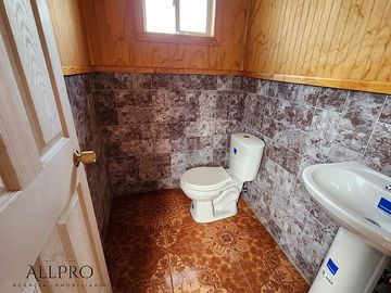 CASA EN VENTA EN EL CENTRO DE ANCUD 2D 2B