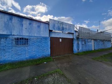 VENDO CASA  COMERCIAL EN AVENIDA TRANSITADA DE CHILLÁN