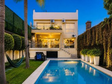 Casa - Saavedra