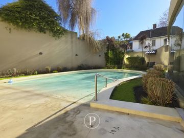 Departamento en venta 2 ambientes con cochera en Los Troncos