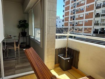 Bellísimo 2amb. reciclado a nuevo, Balcón al contrafrente, todo luz.
