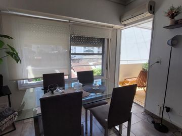 Bellísimo 2amb. reciclado a nuevo, Balcón al contrafrente, todo luz.