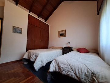 Casa en venta 3 dormitorios Villa Allende