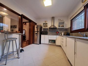 Casa en venta 3 dormitorios Villa Allende