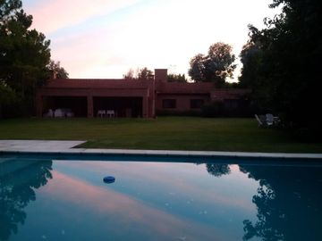 Casa en venta 3 dormitorios Villa Allende